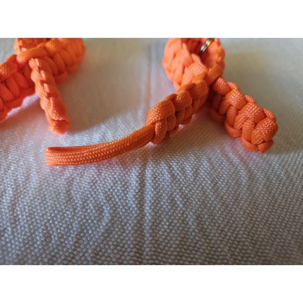 PARACORD AWARENESS RIBBON KEYCHAIN‎ ORANGE LOT